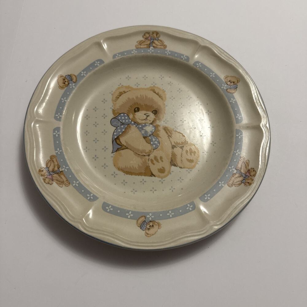 VTG Tienshan Theodore Country Bear Dinner Plate 10.5”